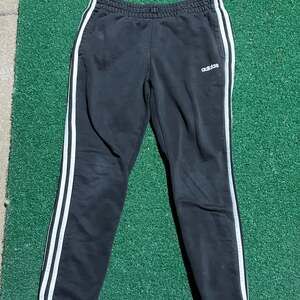 Adidas Essential 3 Stripe Sweatpants Men's Medium
